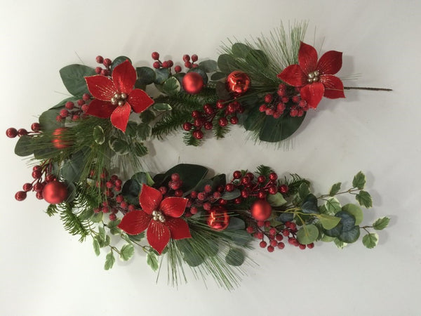 5'RED VELVET POINS GARLAND