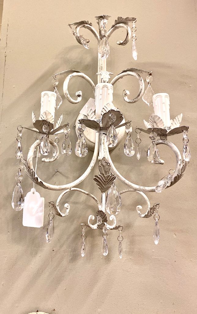 ANTIQUE LEAF WALL CHANDELIER