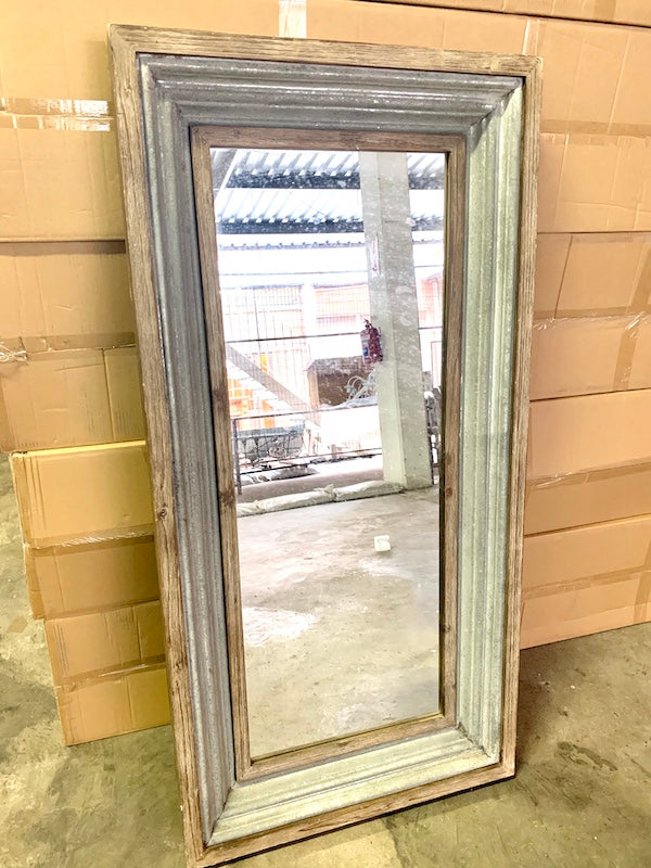 LONG WOOD MIRROR