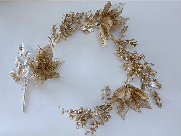 GOLD GARLAND
